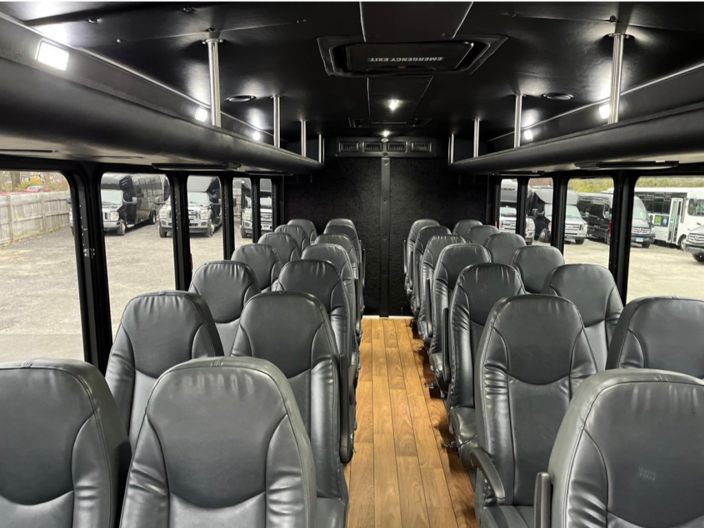 Starcraft f550 Exexcutive Bus